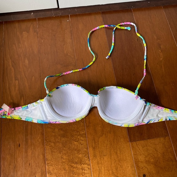 Victoria’s Secret bikinis tops 32B and bottom XS - Picture 8 of 12